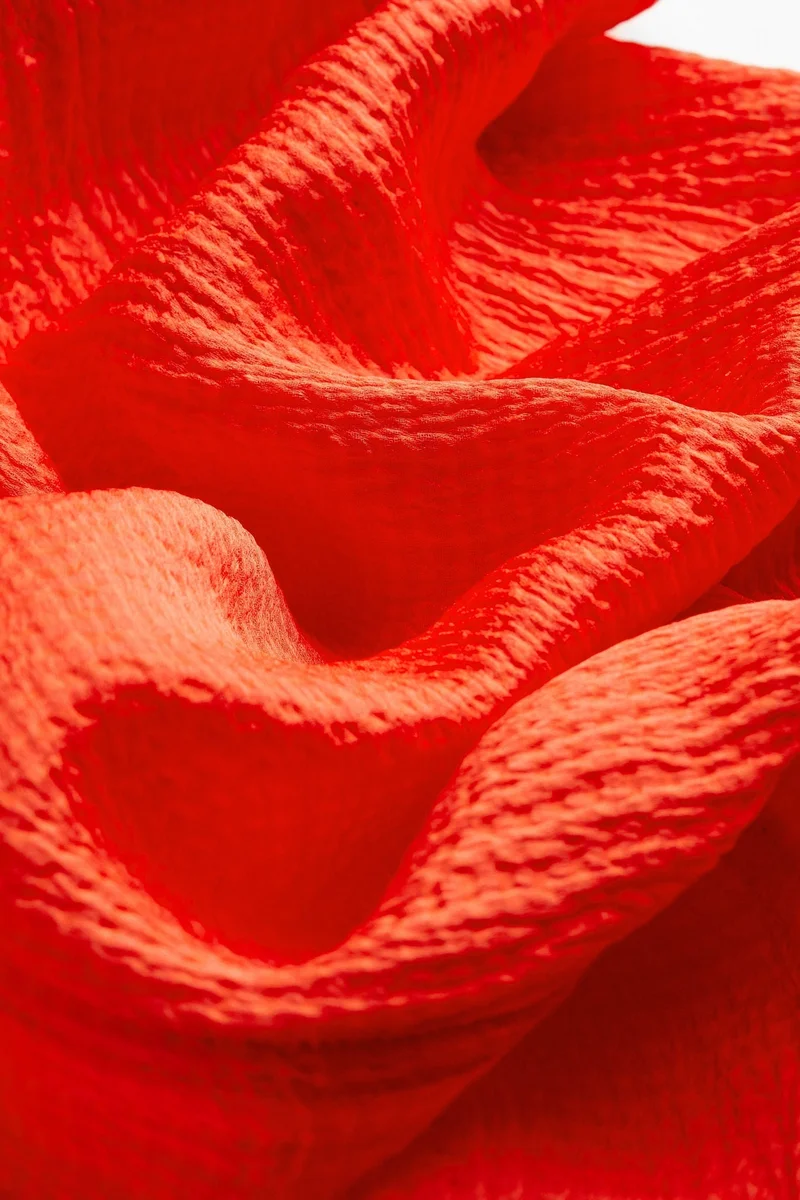 اتش اند ام فستان بطول ماكسي من مزيج الحرير